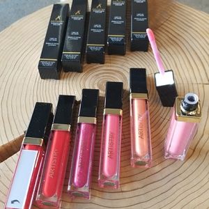 Artistry Light-Up lipgloss